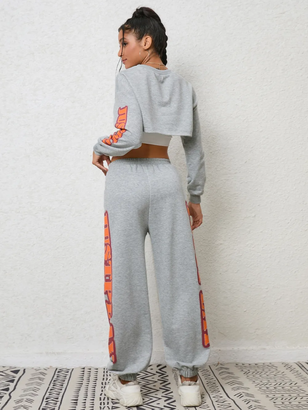 Cropped Sweatshirt and Sweatpants Set, image 2