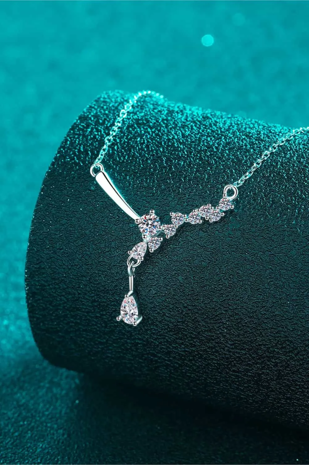 1 Carat Moissanite 925 Sterling Silver Necklace, image 3