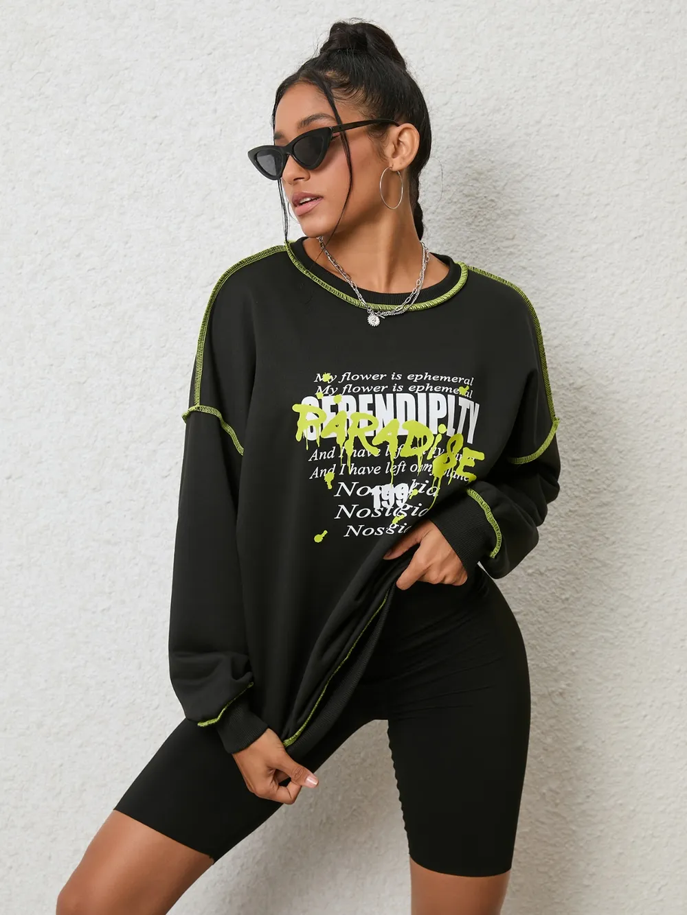 Graphic Round Neck Sweatshirt, image 3
