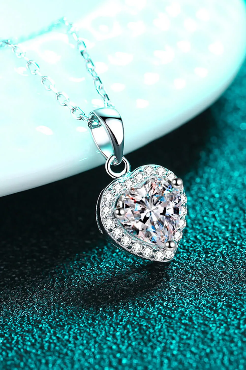 1 Carat Moissanite Heart Pendant Chain Necklace, image 4