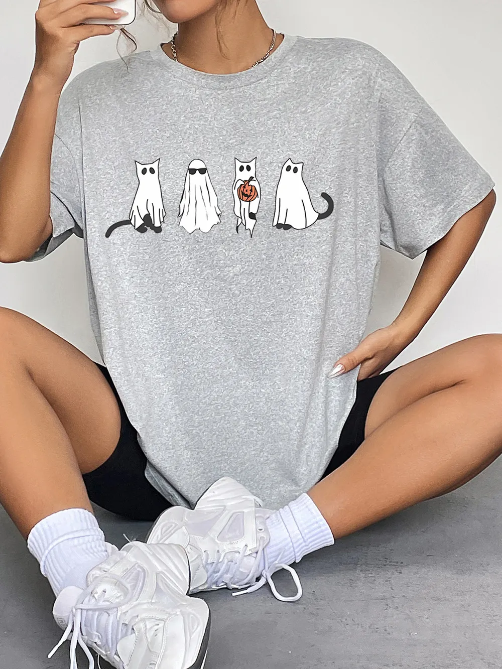 Round Neck Short Sleeve Ghost Graphic T-Shirt, image 4