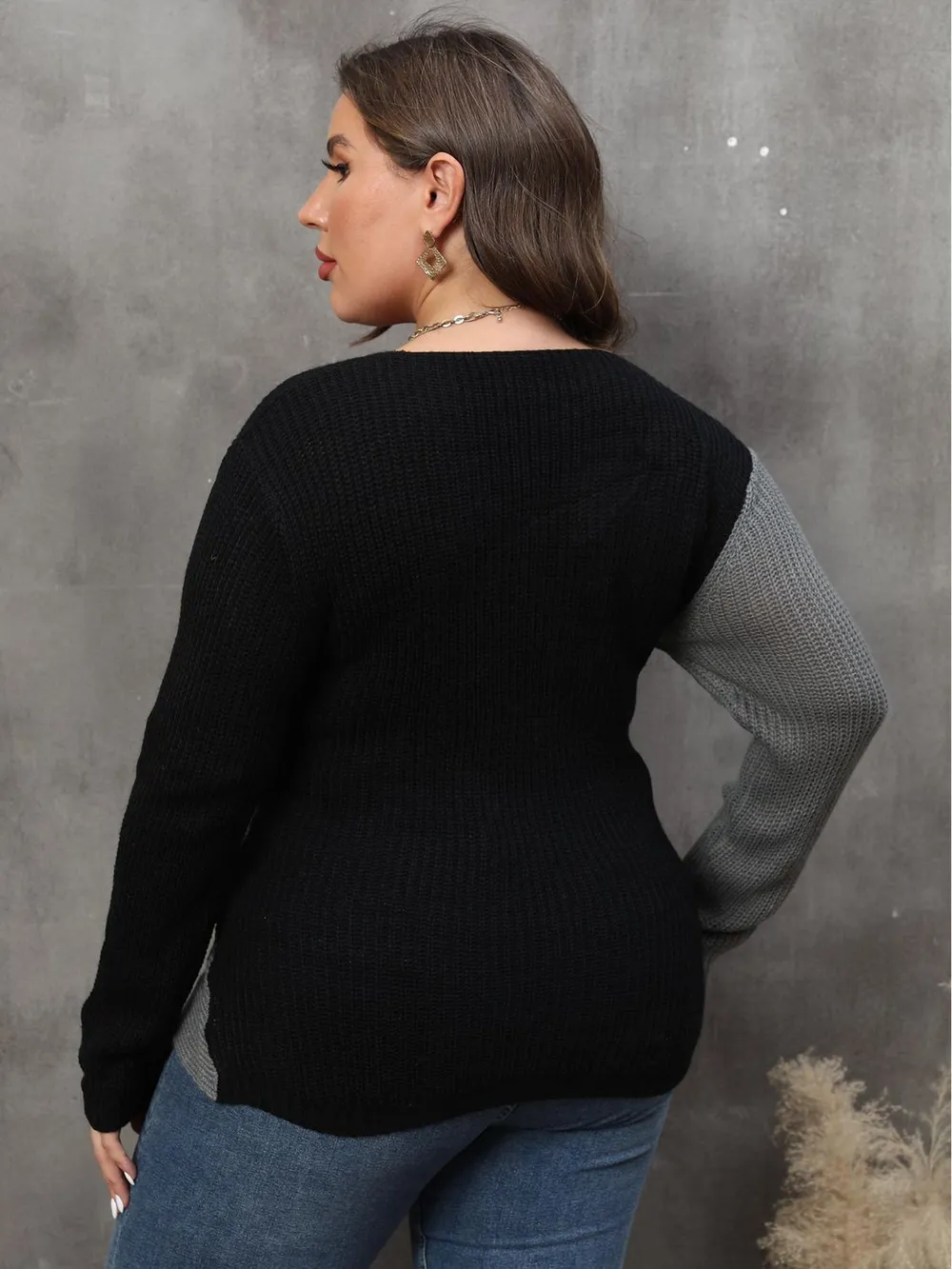 Plus Size Two-Tone Surplice Neck Sweater, image 7