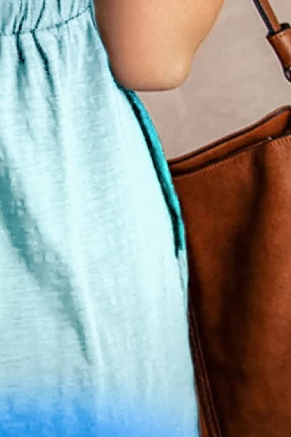 Scoop Neck Buttoned Sleeveless Magic Dress with Pockets, image 11