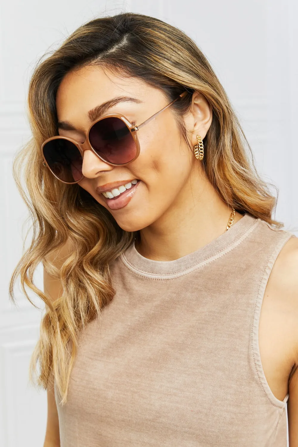 Metal-Plastic Hybrid Full Rim Sunglasses, image 10