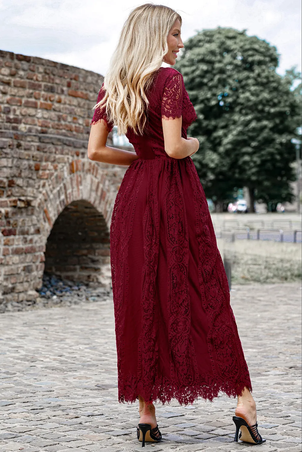 Scalloped Trim Lace Plunge Dress, image 18
