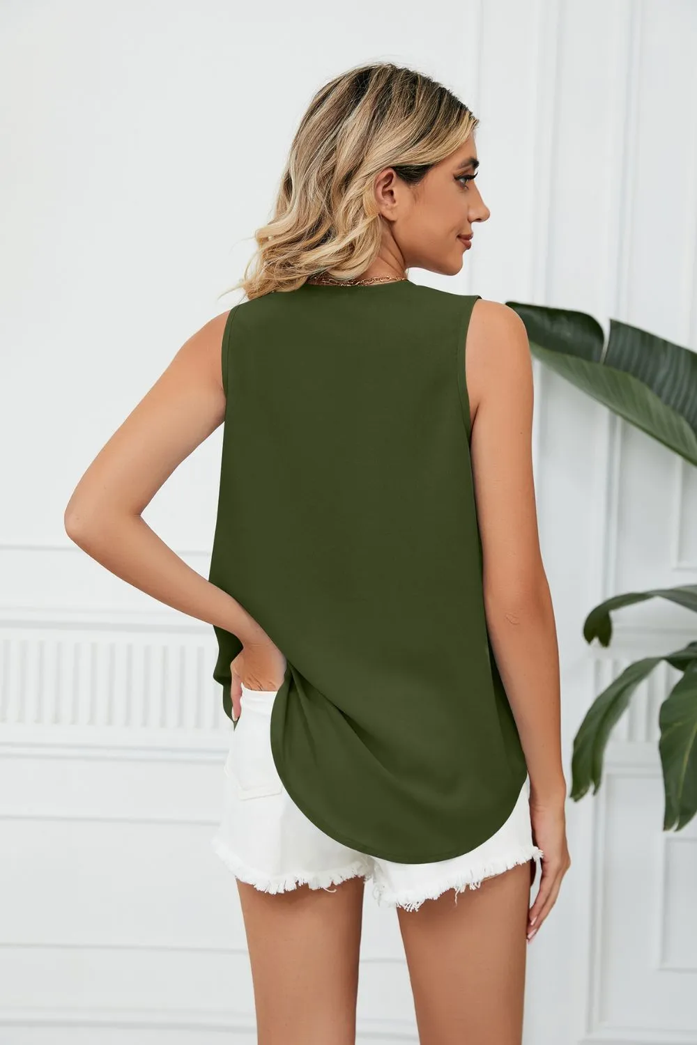 Contrast Trim Plunge Sleeveless Blouse, image 15