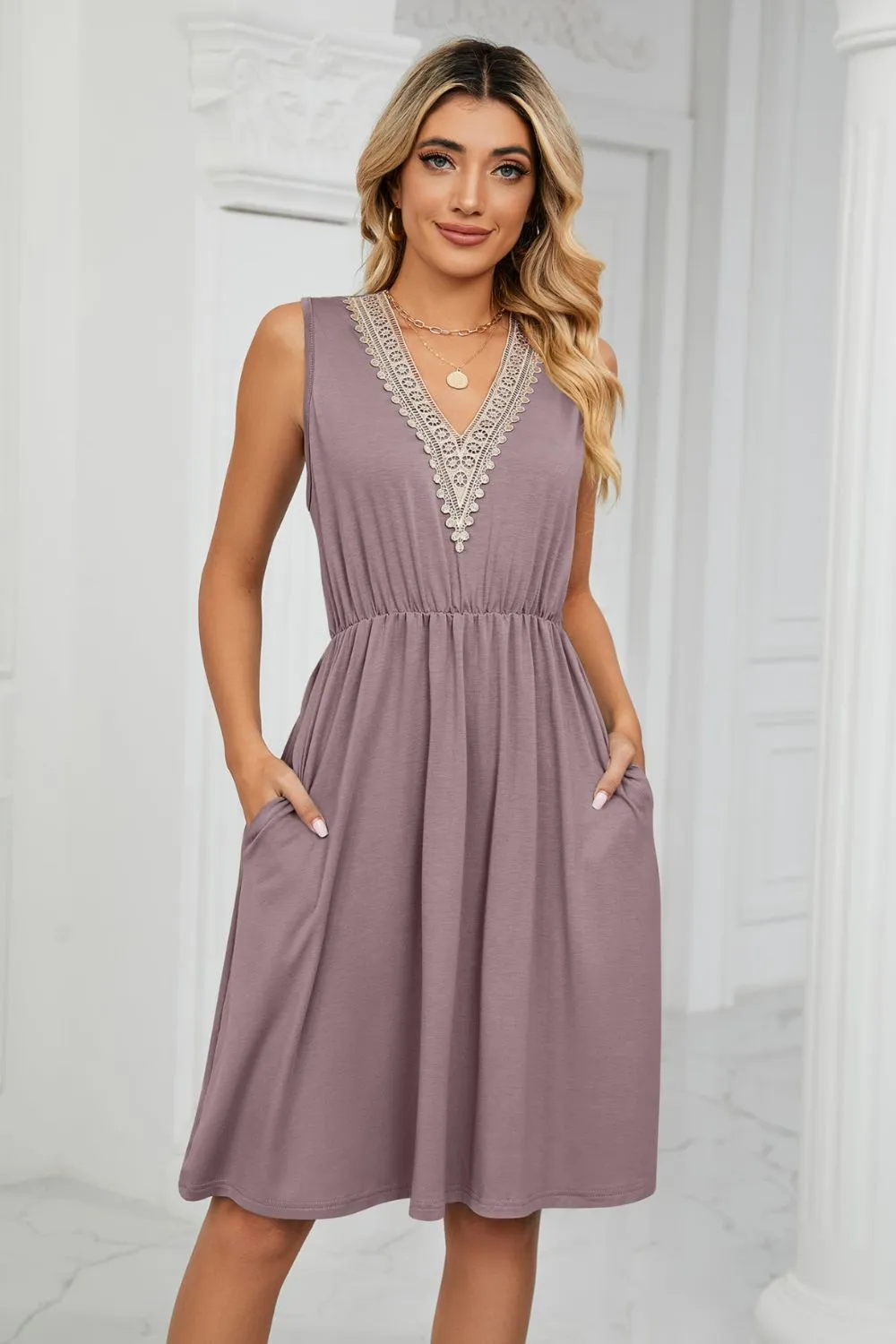 Contrast V-Neck Sleeveless Dress, image 13