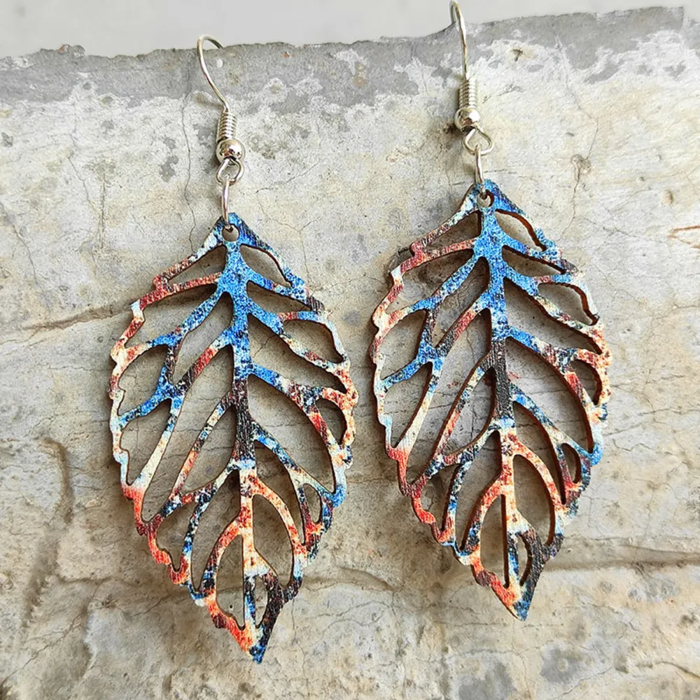 Leaf Shape Wooden Dangle Earrings, image 4