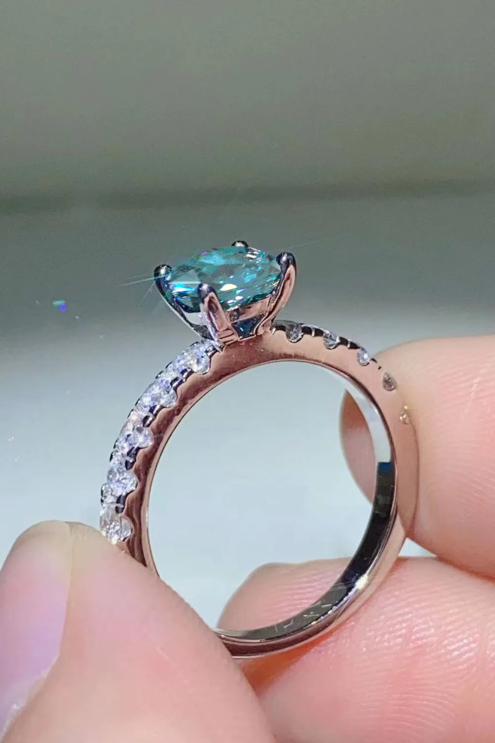 Future Style 1 Carat Moissanite Side Stone Ring, image 3