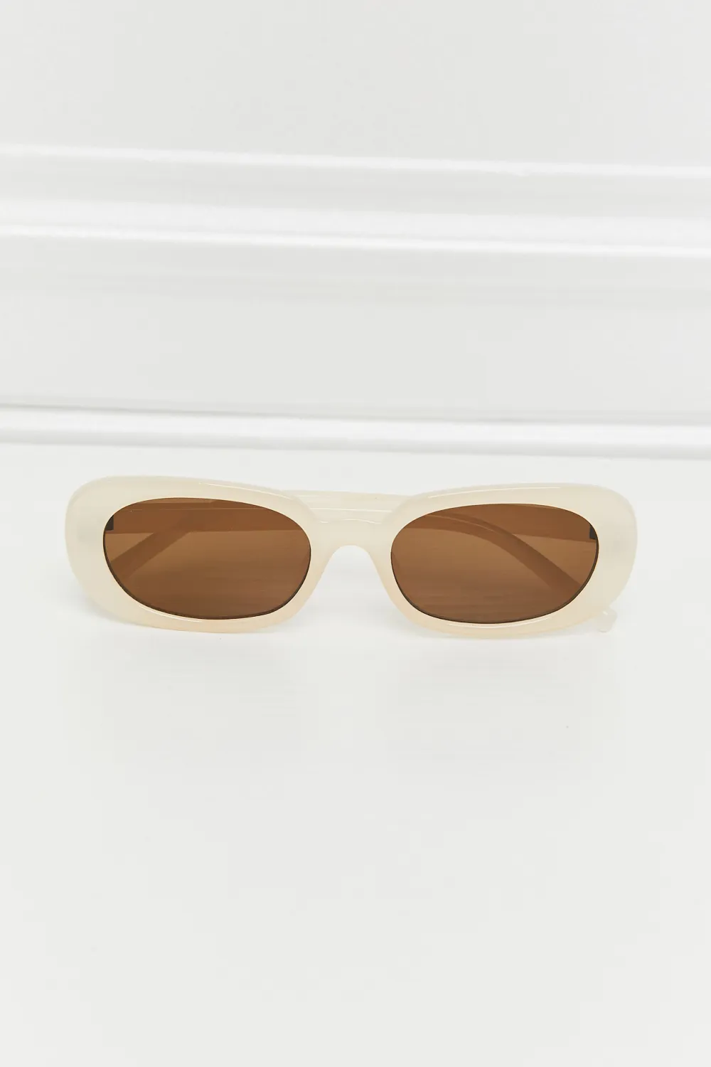 Oval Full Rim Sunglasses, image 10