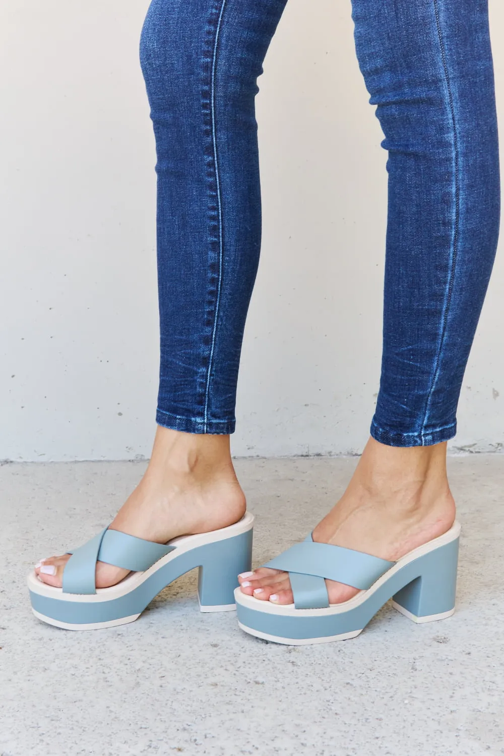 Cherish The Moments Contrast Platform Sandals in Misty Blue, image 3