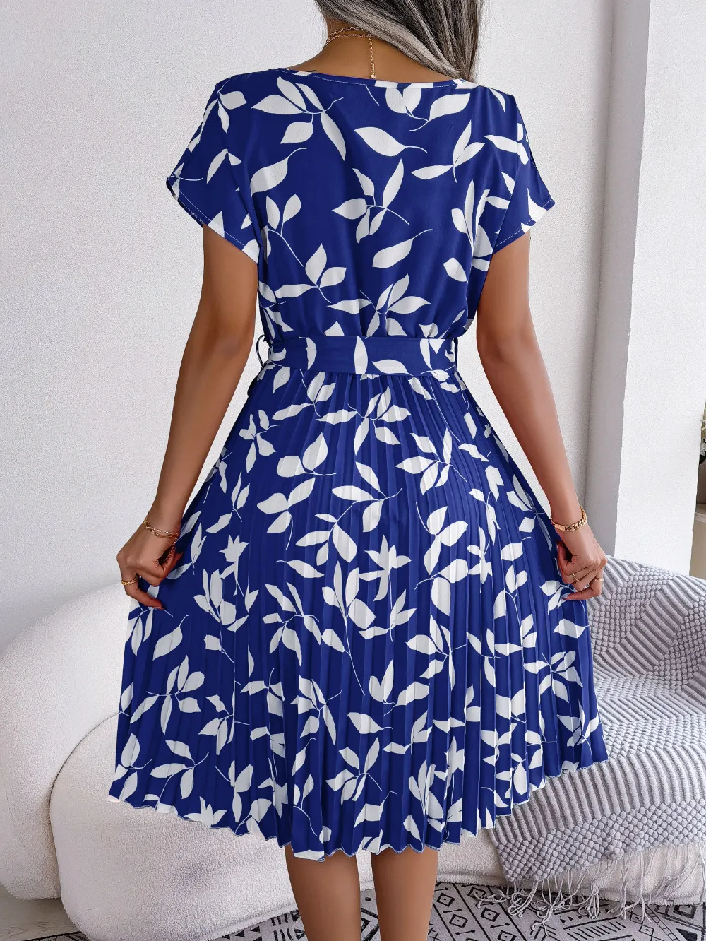 Printed Round Neck Short Sleeve Pleated Dress, image 7