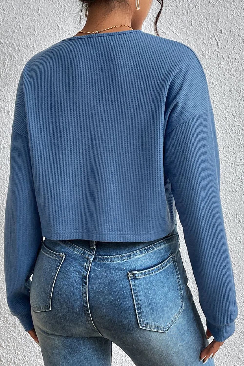 Cropped V-Neck Raglan Sleeve Buttoned Blouse, image 2
