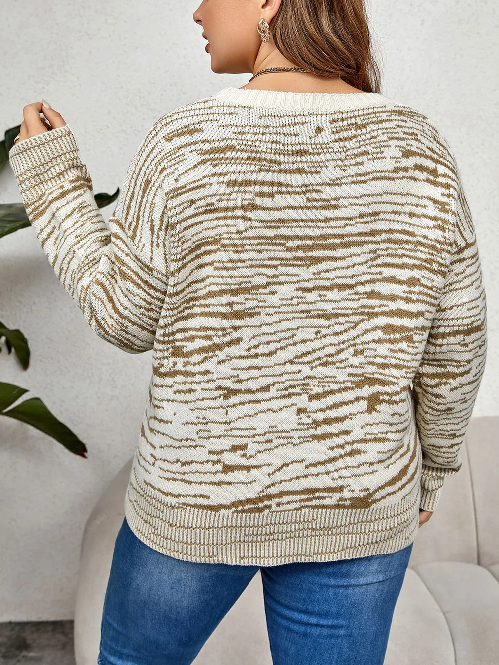 Plus Size Round Neck Long Sleeve Sweater, image 3