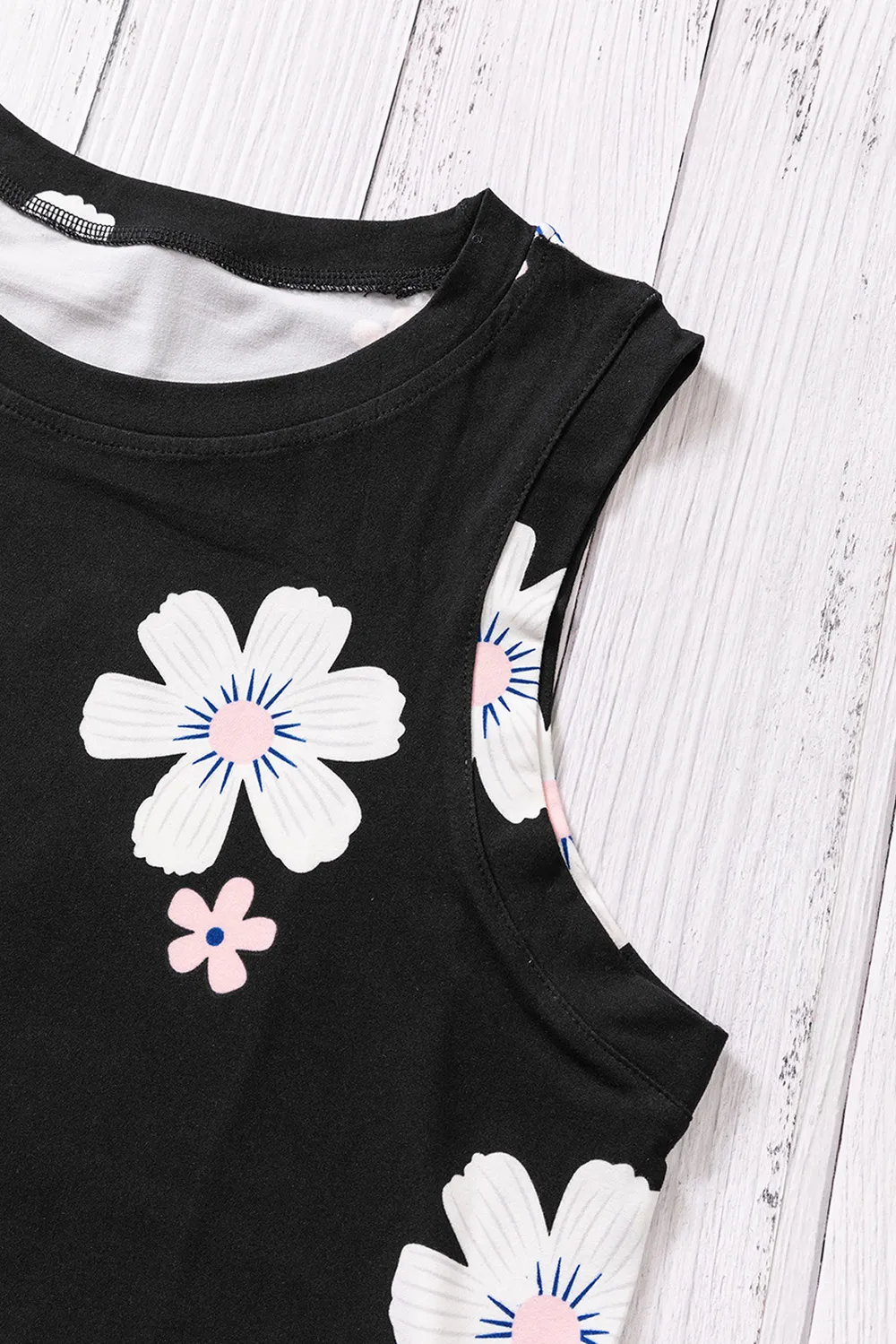 Printed Side Slit Round Neck Tank, image 13