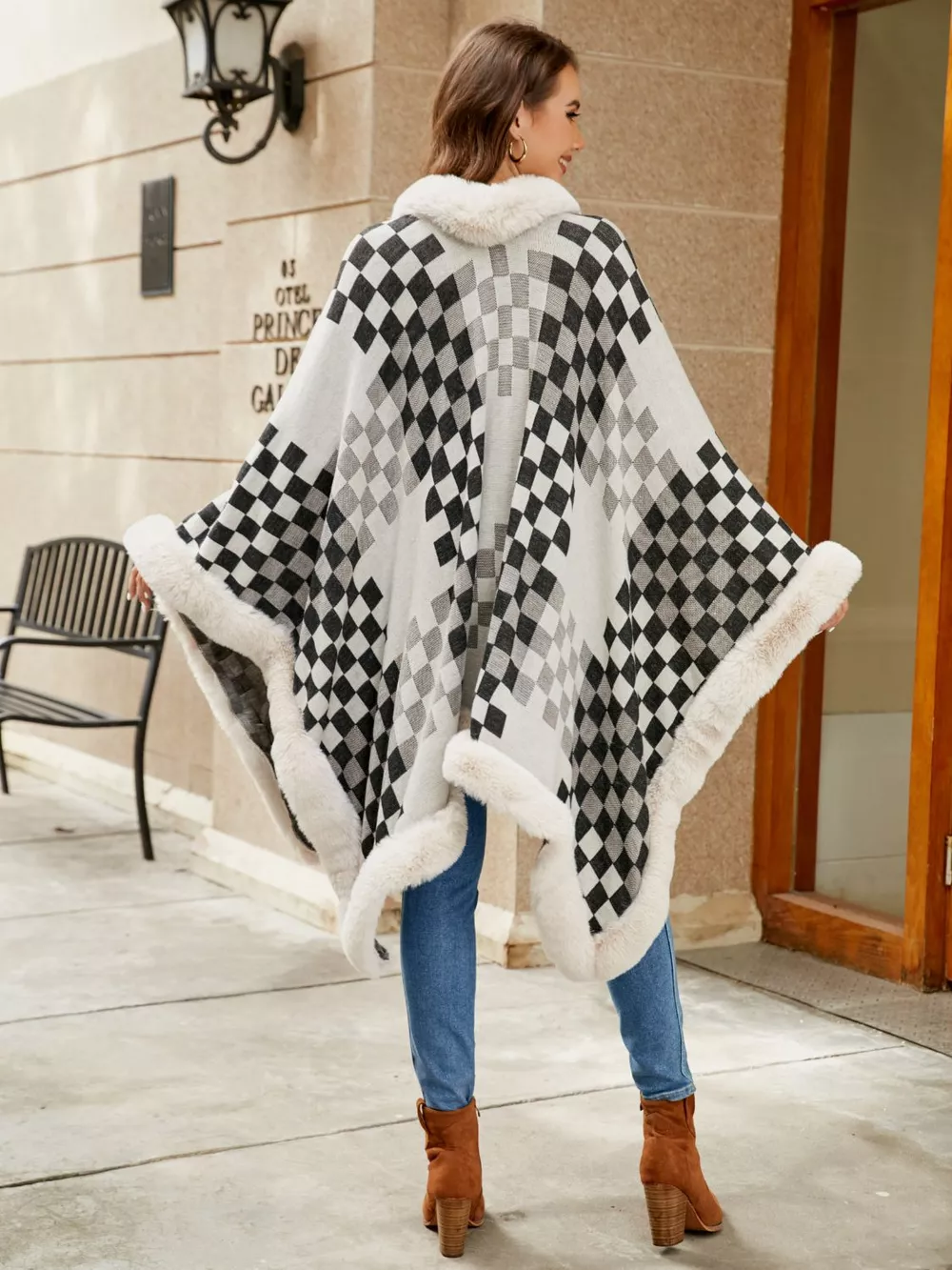 Checkered Faux Fur Trim Poncho, image 3