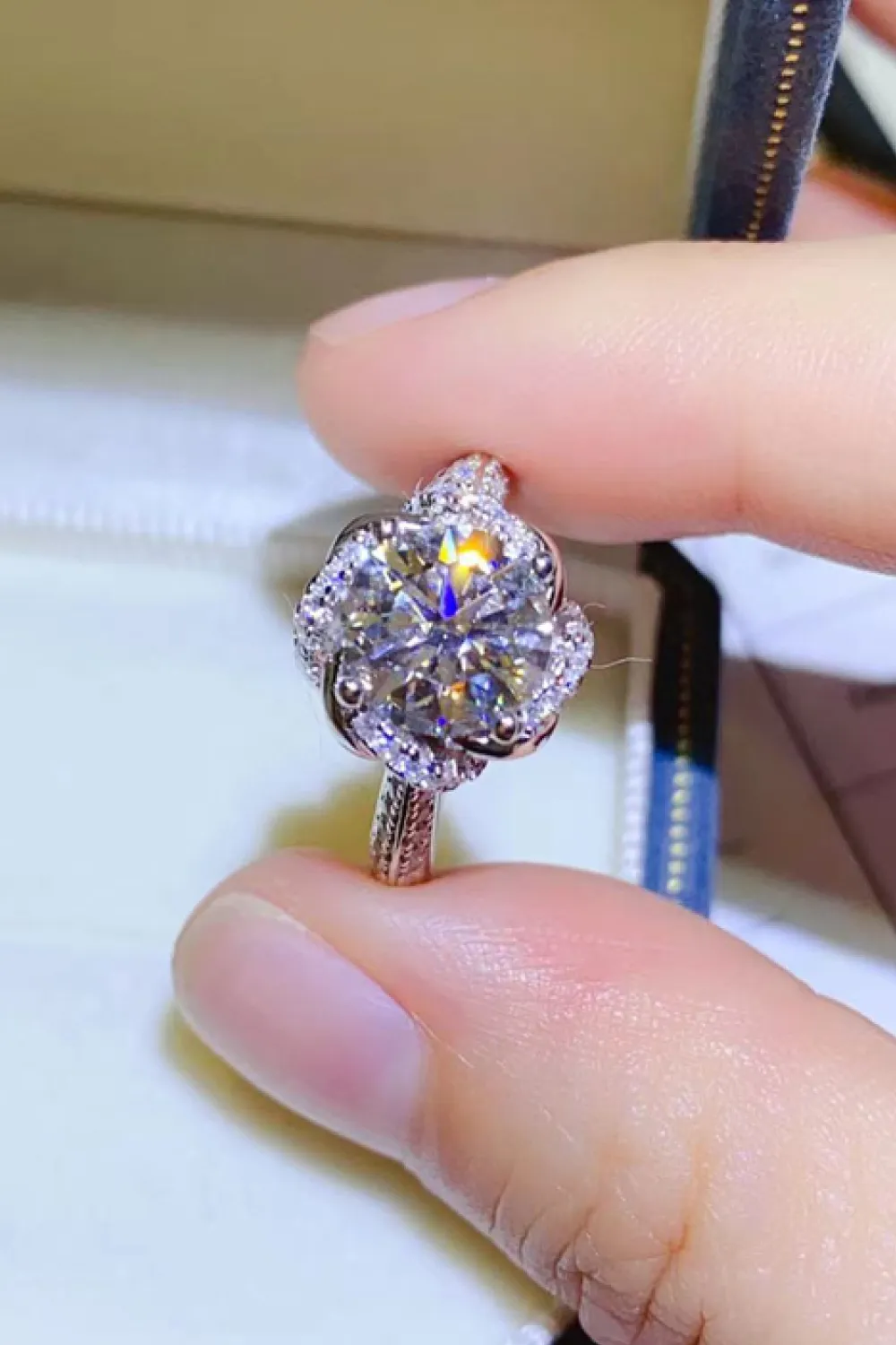 2 Carat Moissanite 925 Sterling Silver Ring, image 5