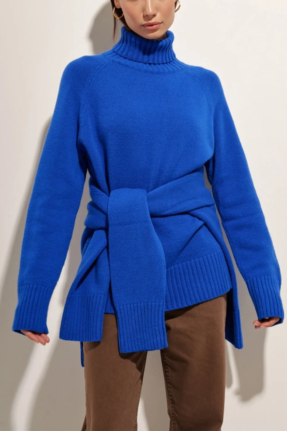 Turtle Neck Raglan Sleeve Sweater, image 9