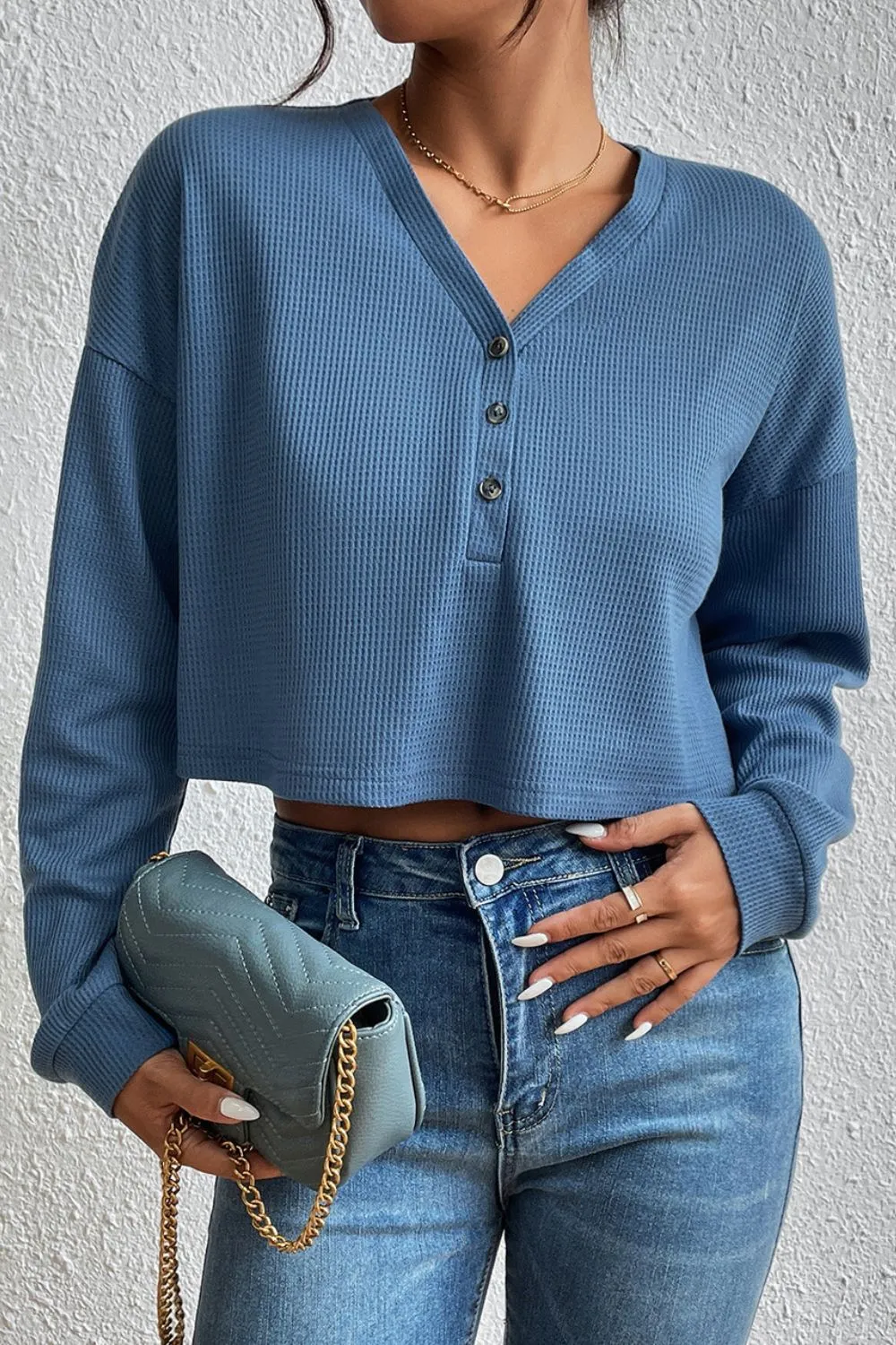 Cropped V-Neck Raglan Sleeve Buttoned Blouse, image 3