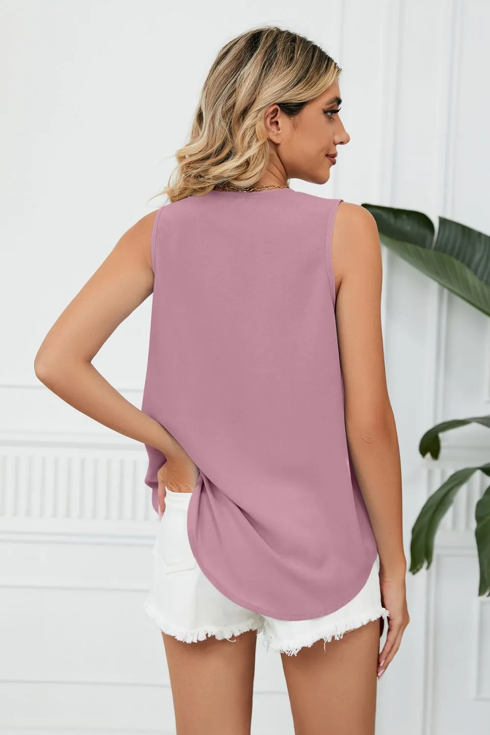 Contrast Trim Plunge Sleeveless Blouse, image 24