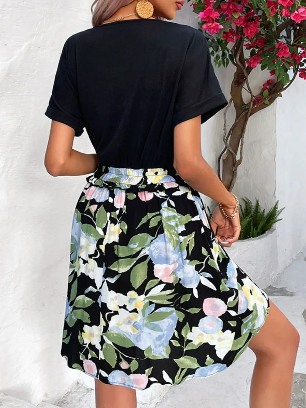 Two-Tone Round Neck Cuffed Sleeve Dress, image 5