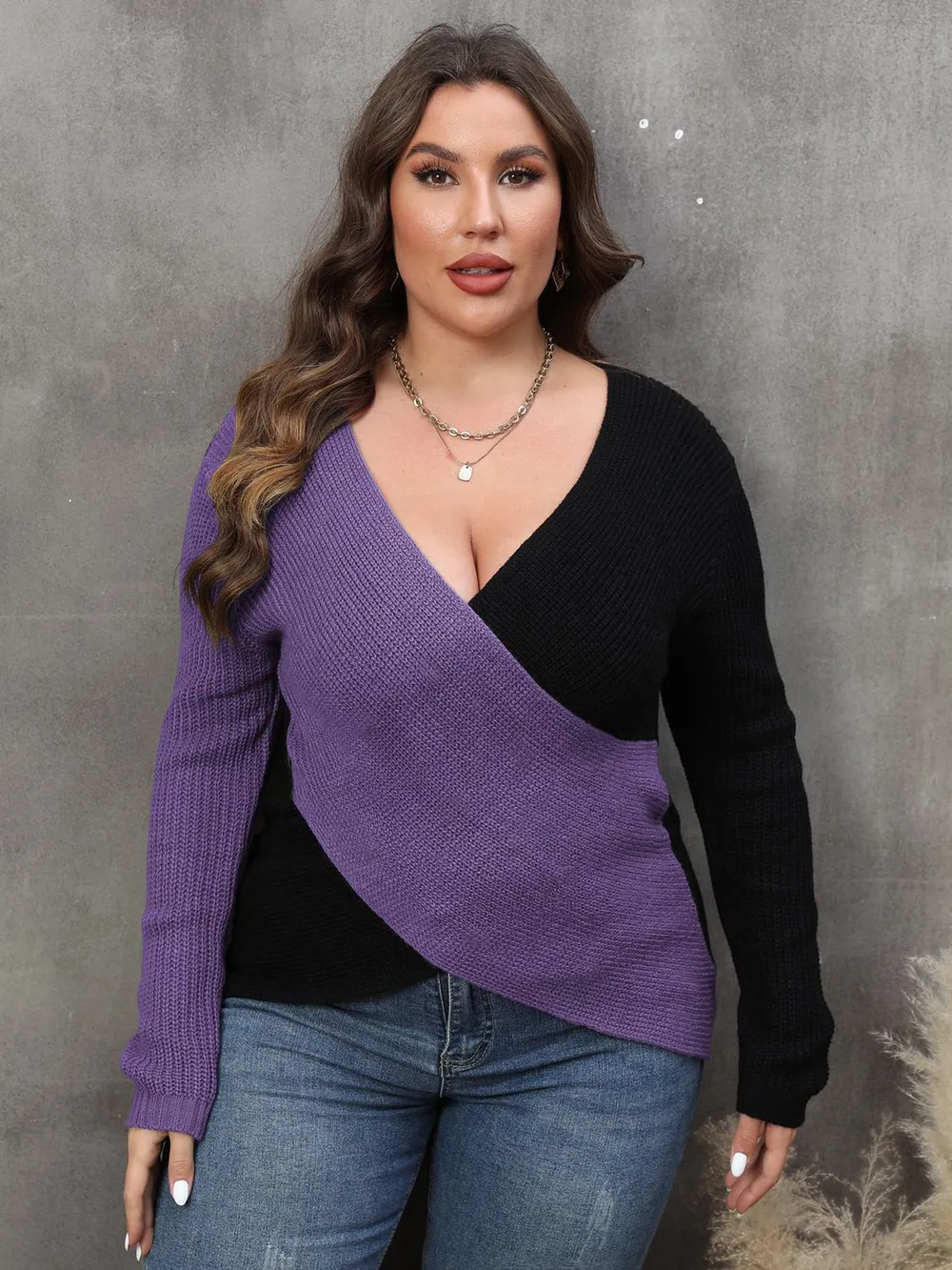 Plus Size Two-Tone Surplice Neck Sweater, image 4