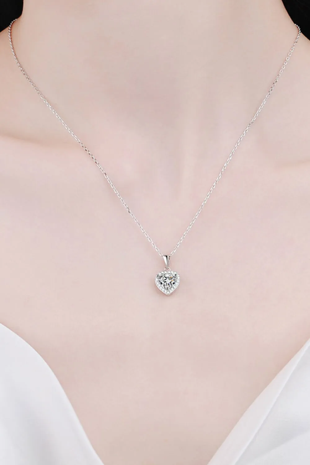 1 Carat Moissanite Heart Pendant Chain Necklace, image 5