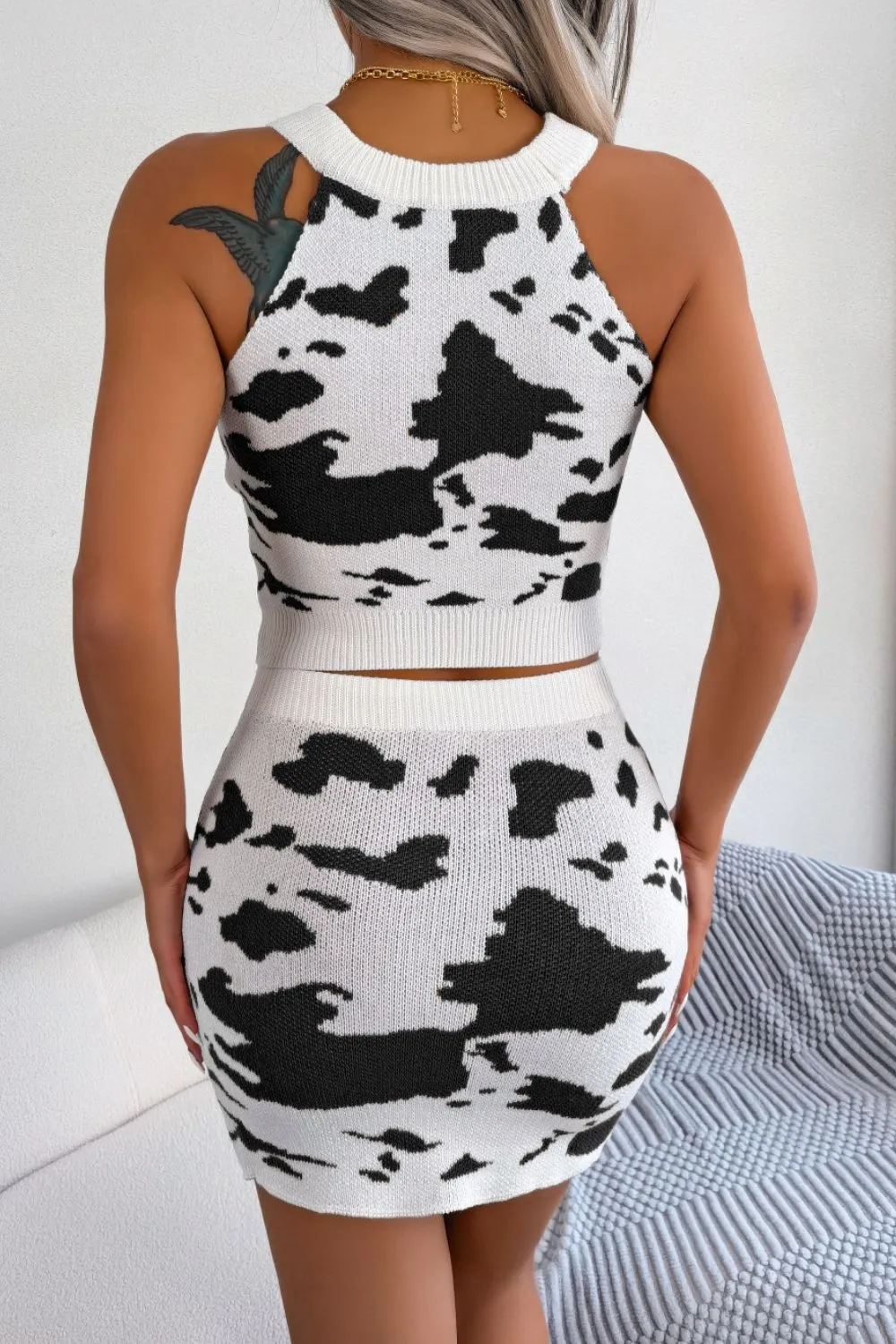 Contrast Sleeveless Knit Top and Mini Skirt Set, image 3