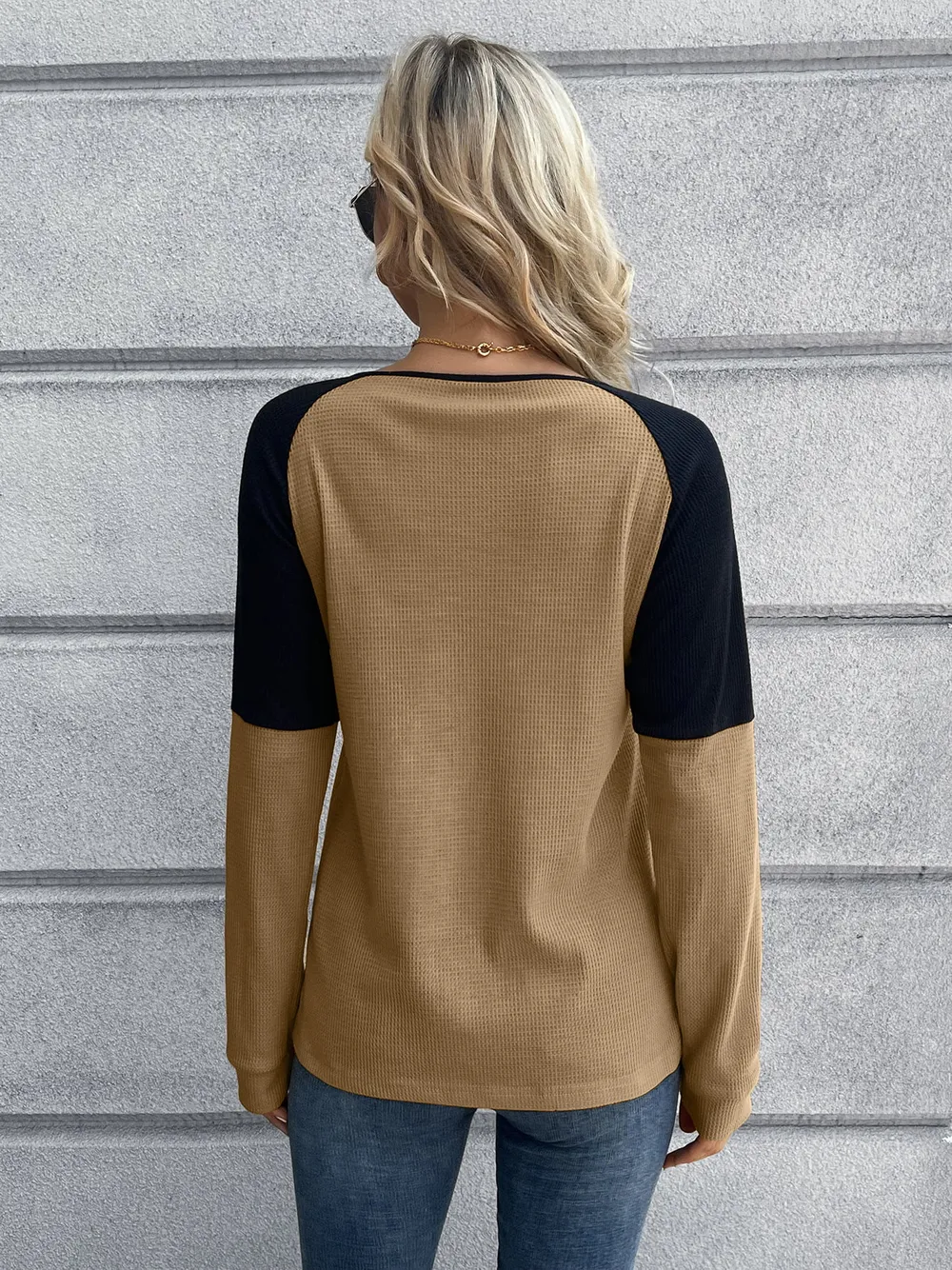 Contrast Buttoned Round Neck Raglan Sleeve Top, image 2