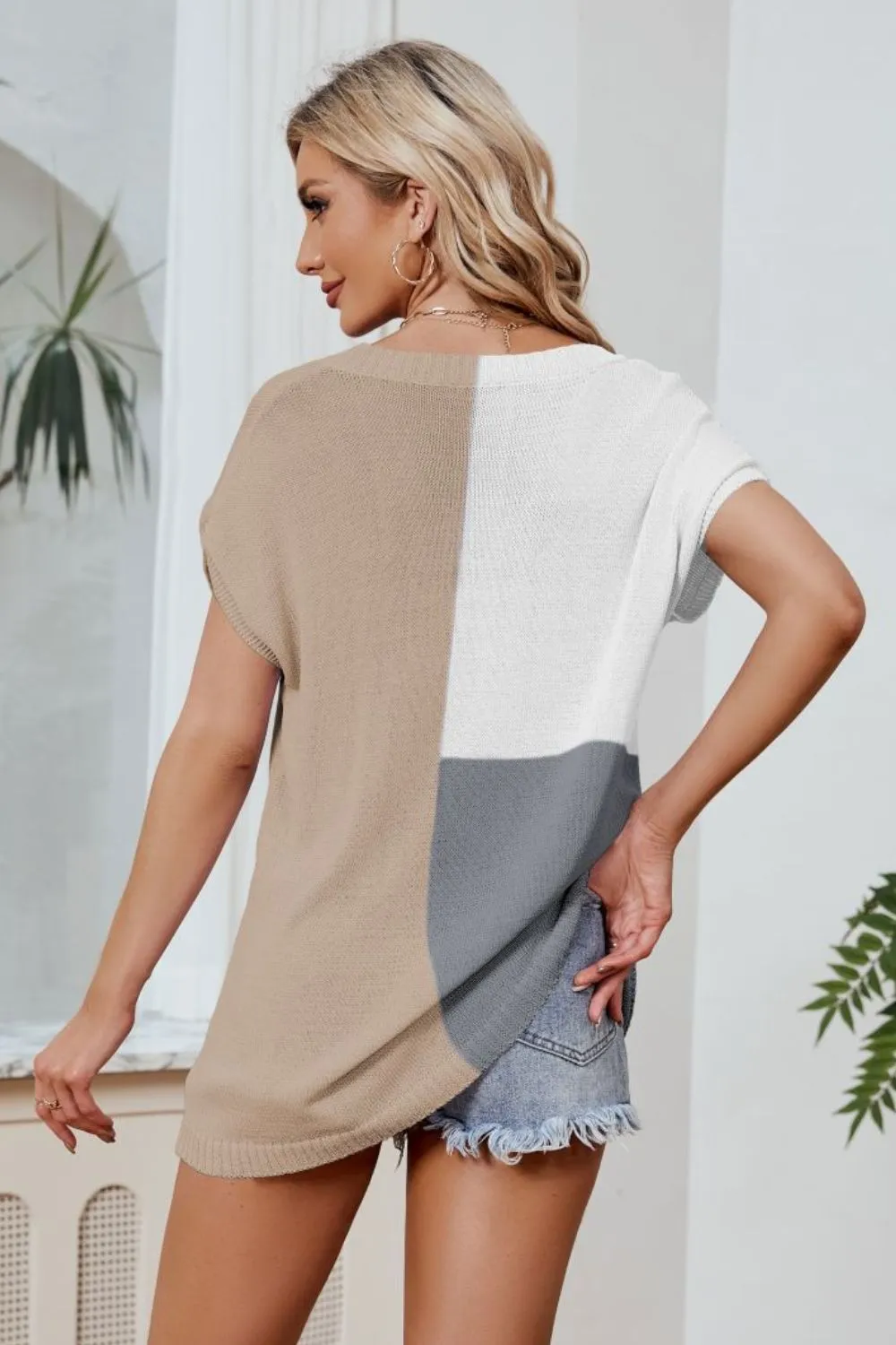 Color Block V-Neck Knit Top, image 3