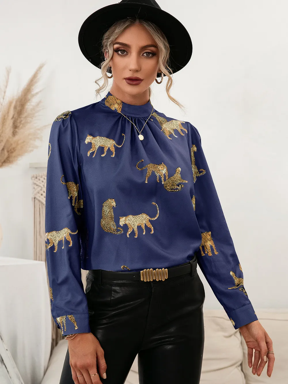 Leopard Graphic Mock Neck Puff Sleeve Blouse, image 11