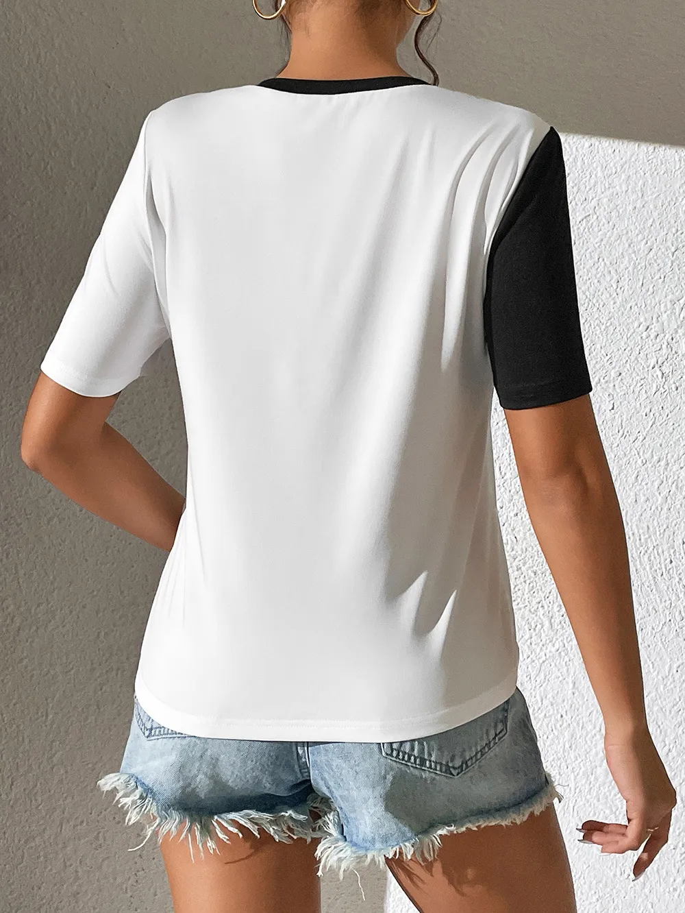 Contrast Color Round Neck Short Sleeve Tee, image 2
