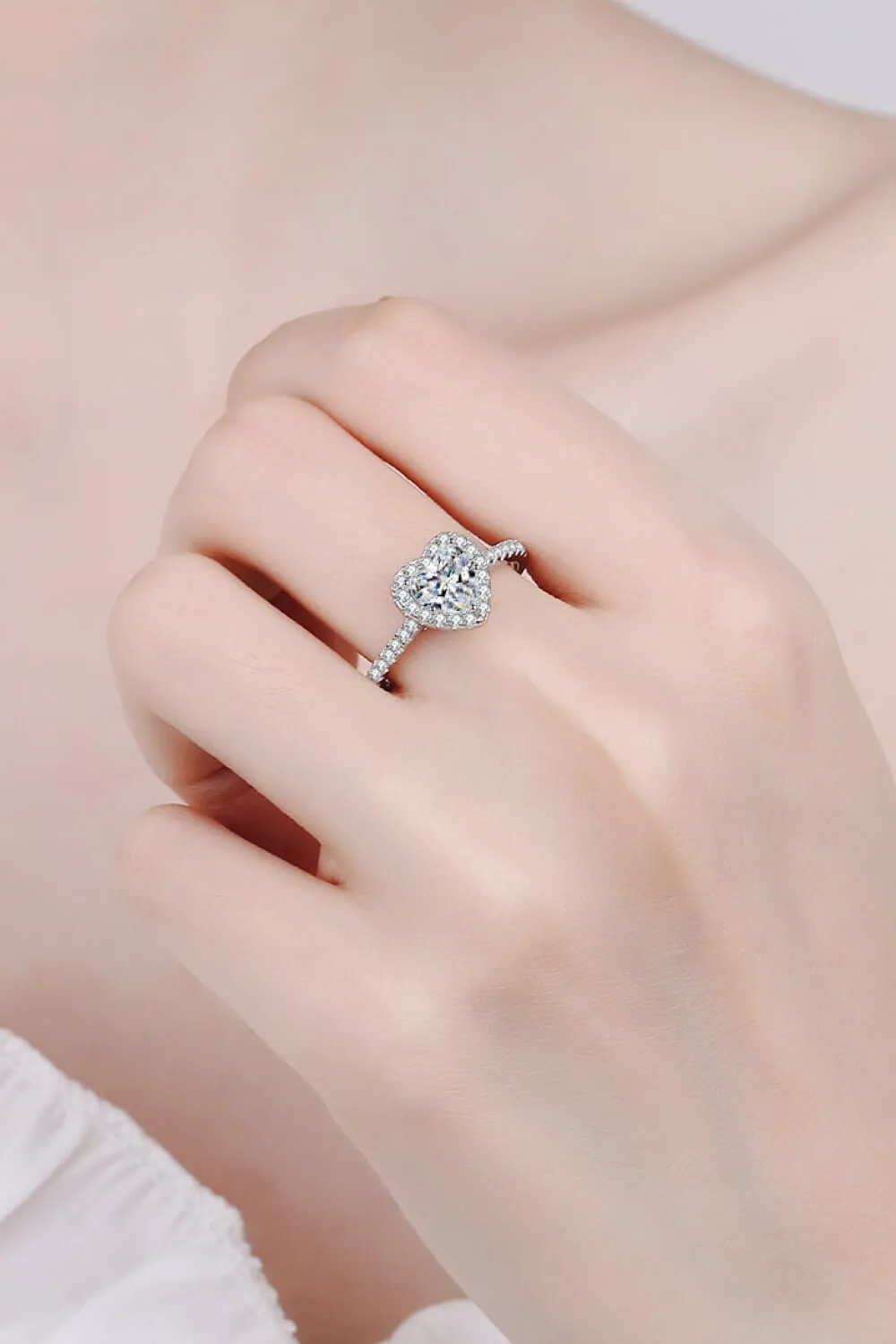 1 Carat Moissanite Heart-Shaped Ring, image 5