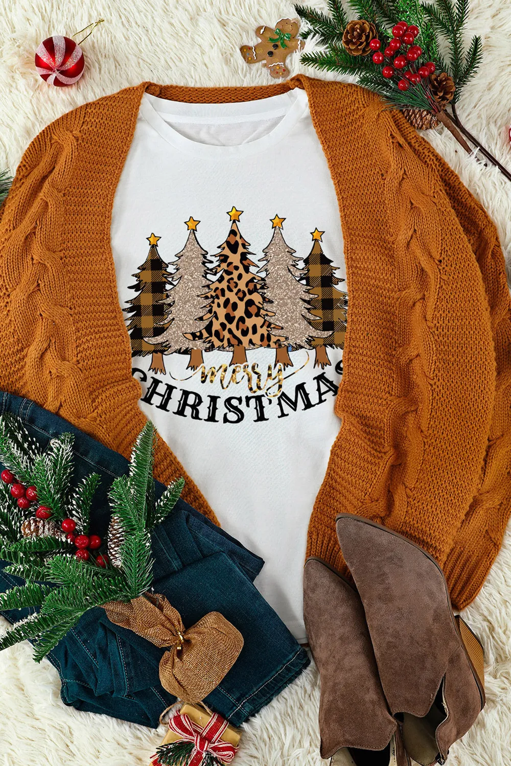 MERRY CHRISTMAS Graphic T-Shirt, image 3