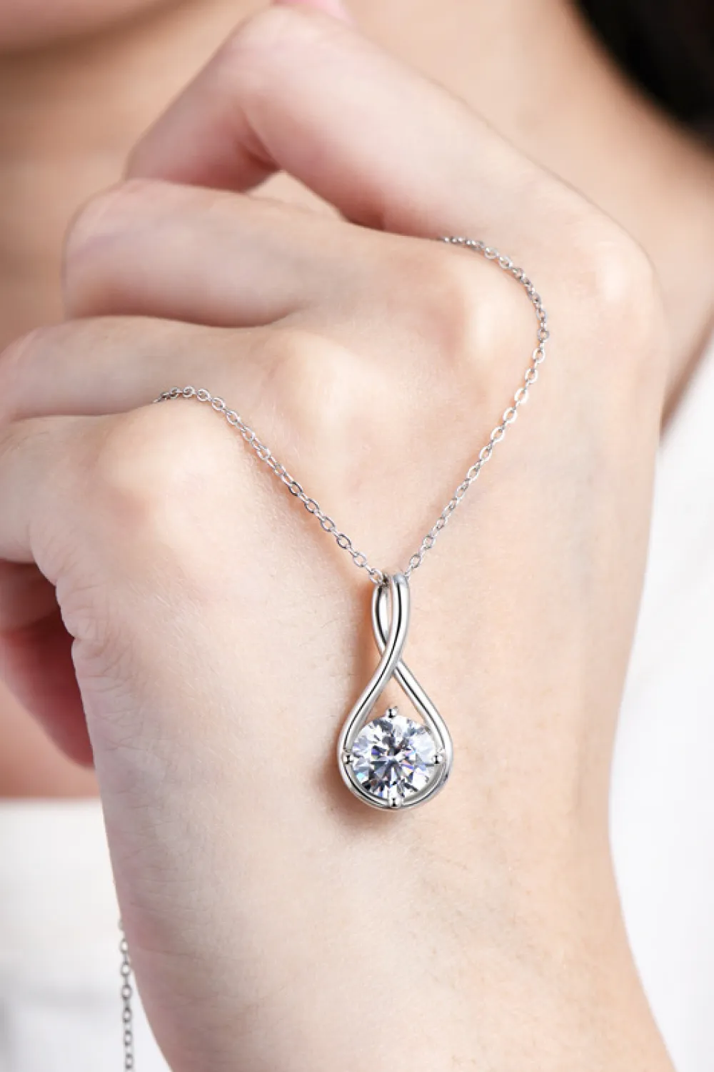 2 Carat Moissanite 925 Sterling Silver Necklace, image 5