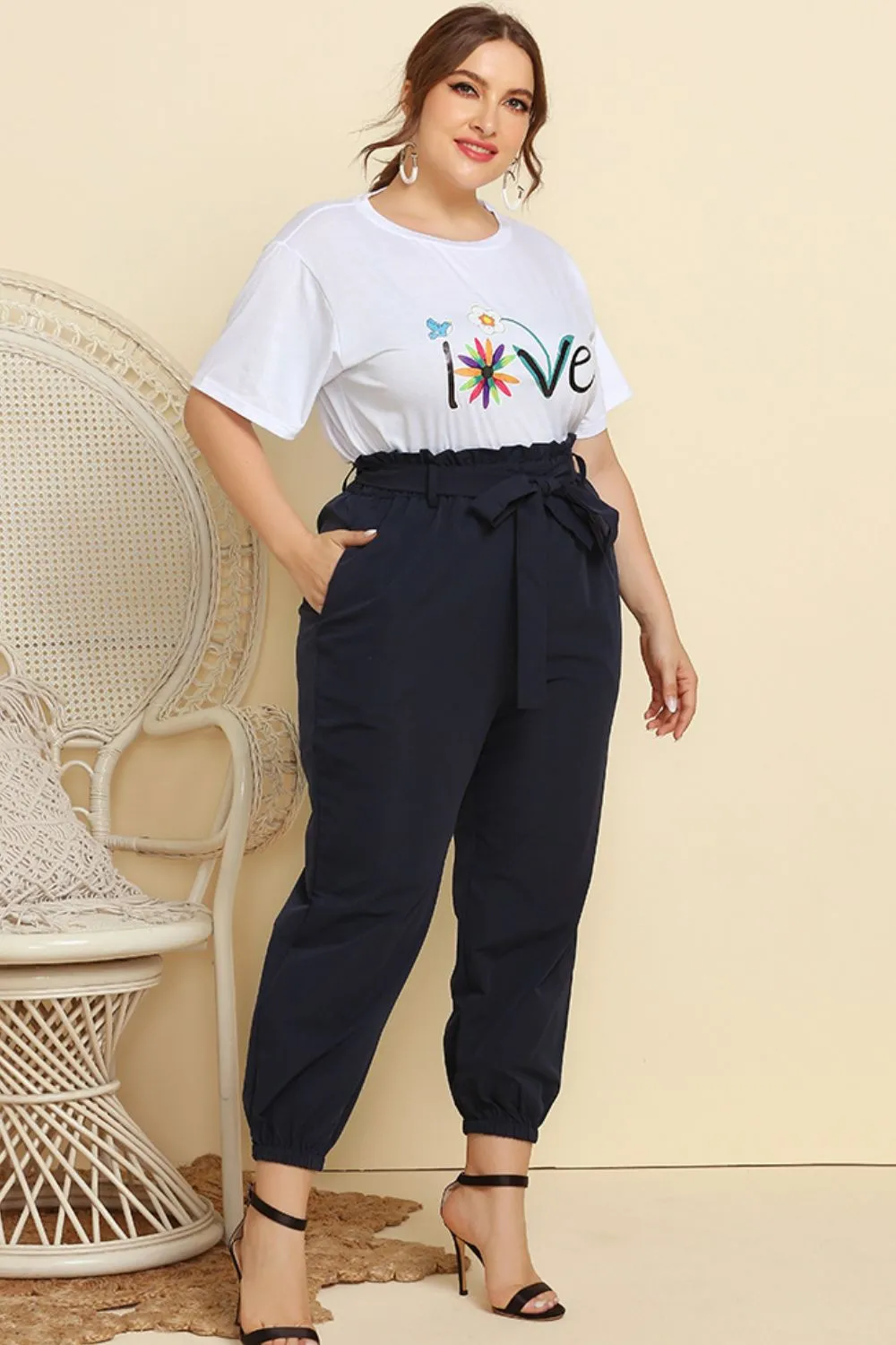 Graphic Tee and Belted Paperbag Joggers Set, image 4
