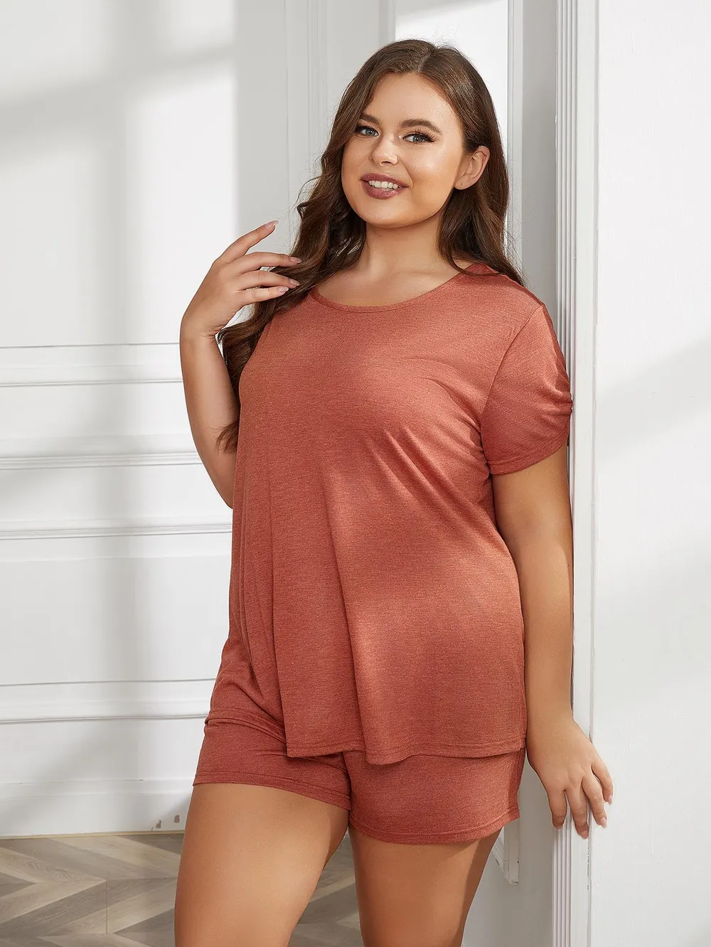Plus Size Round Neck Short Sleeve Two-Piece Loungewear Set, image 3