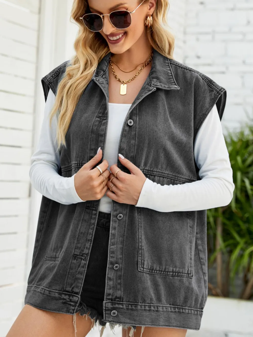 Collared Neck Sleeveless Denim Top with Pockets, image 11