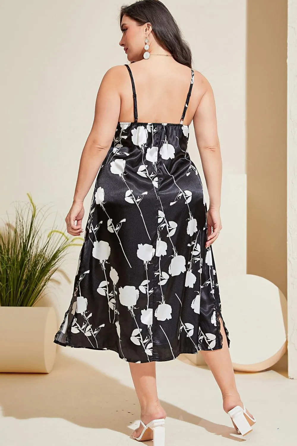 Plus Size Floral Lace Trim Side Slit Night Dress, image 2