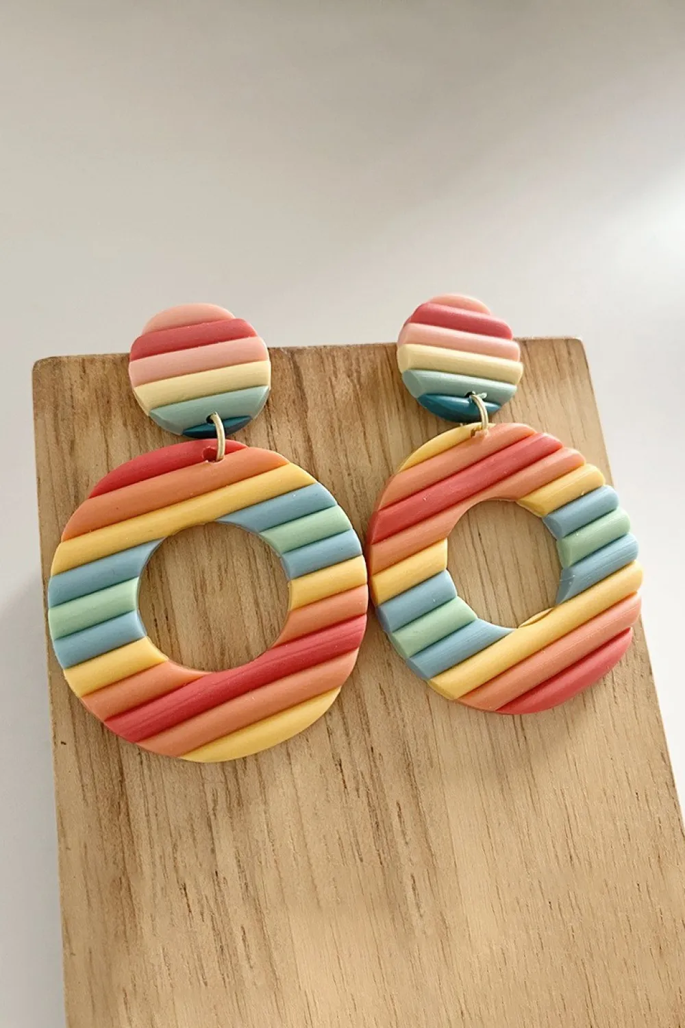 Round Shape Dangle Earrings, image 2