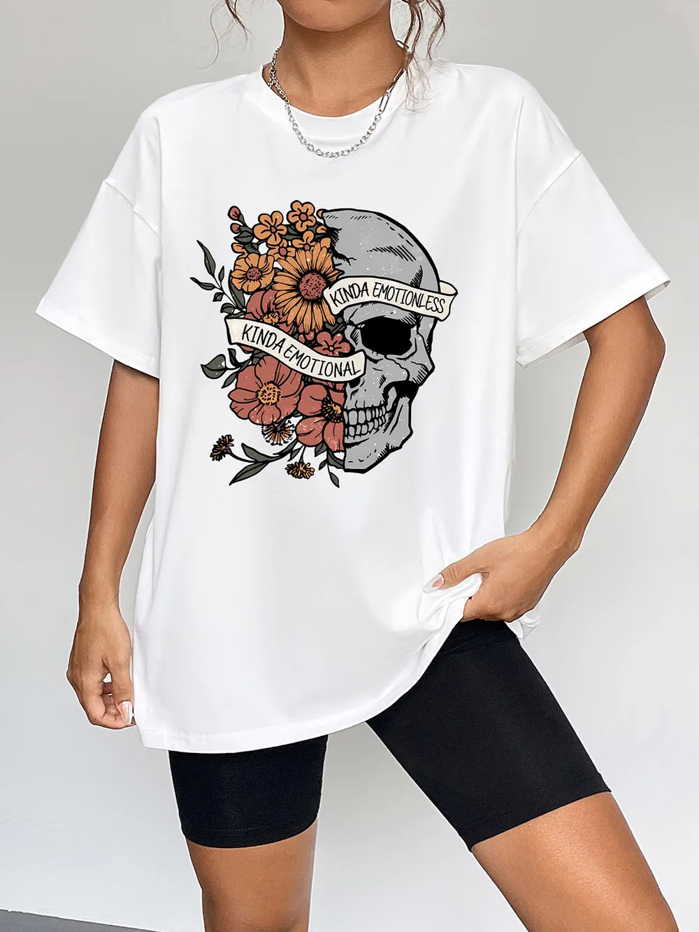 Round Neck Short Sleeve Graphic T-Shirt, image 4
