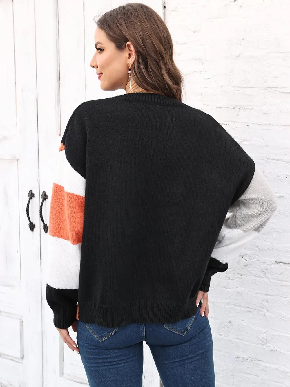 Color Block Round Neck Sweater, image 2