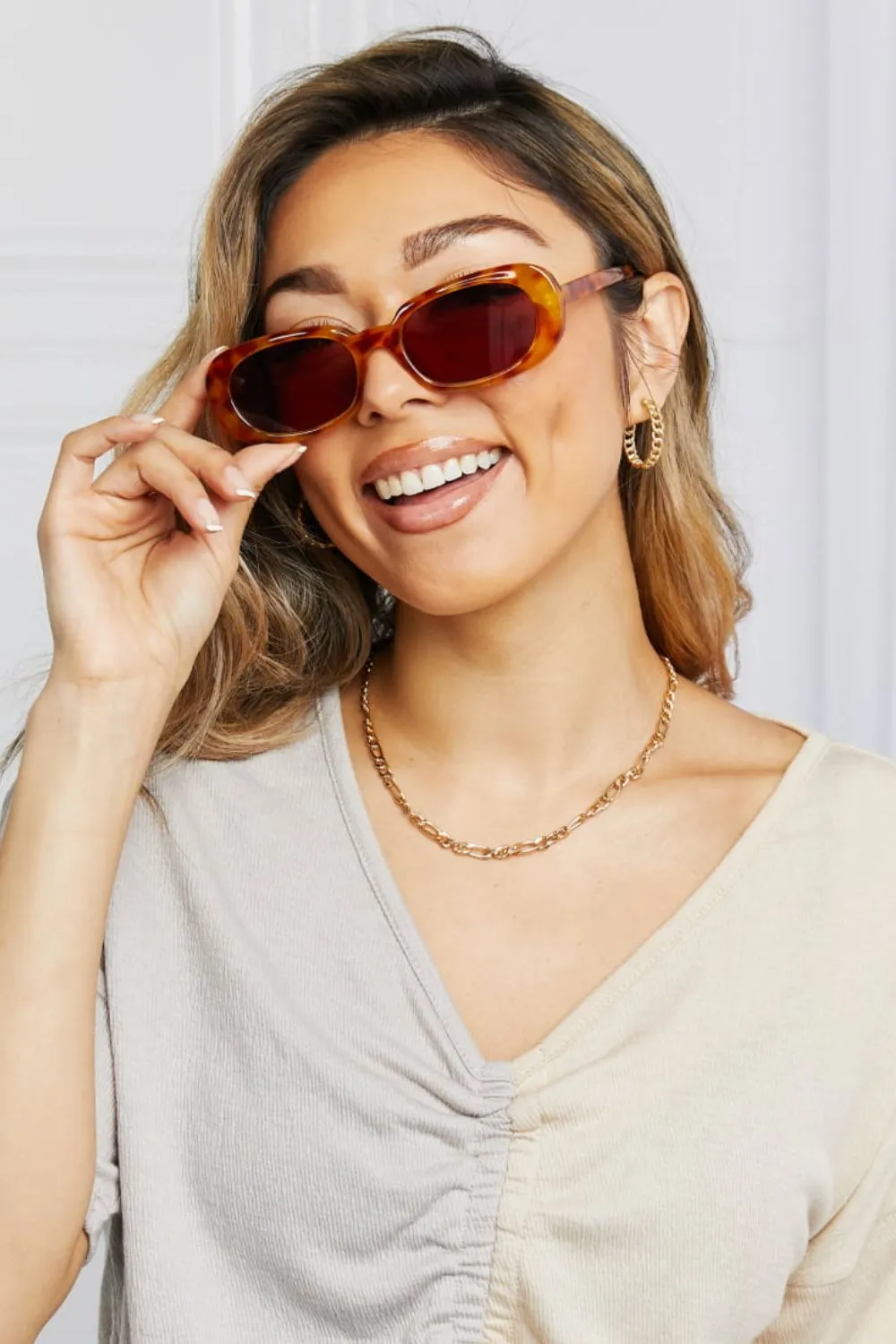 Oval Full Rim Sunglasses, image 2