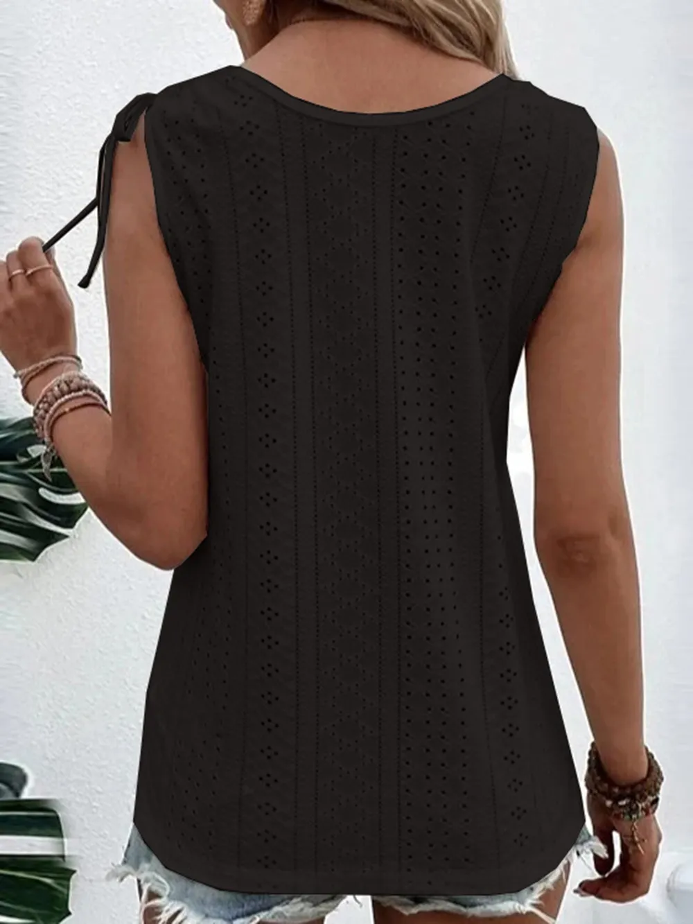 Full Size Scoop Neck Sleeveless Tank Top, image 14