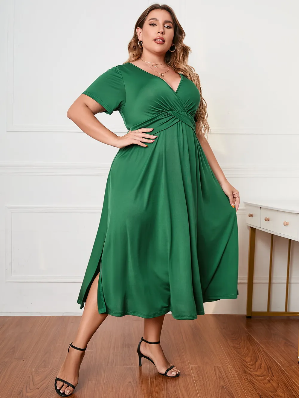Plus Size Short Sleeve Surplice Neck Midi Dress, image 4