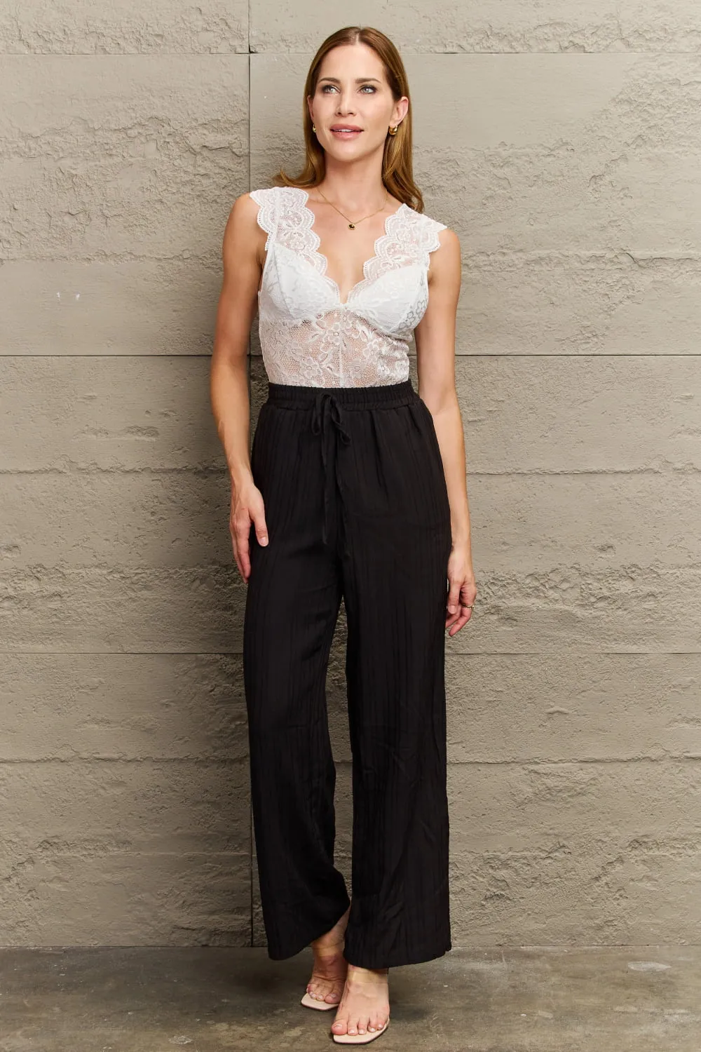 Lace Detail Plunge Neck Sleeveless Bodysuit, image 4