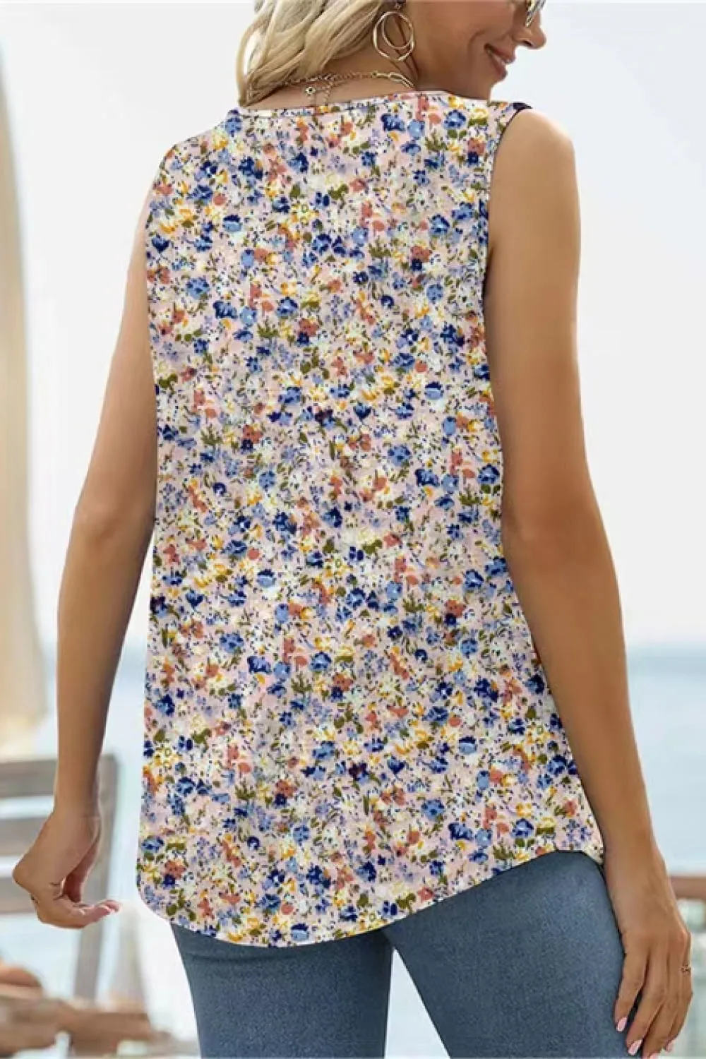 Printed Square Neck Curved Hem Tank, image 21
