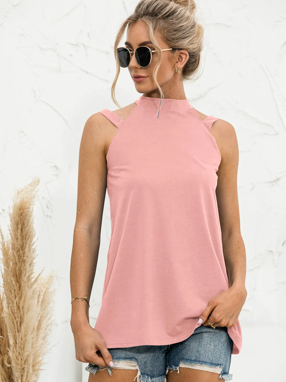 Cutout Mock Neck Tank, image 11
