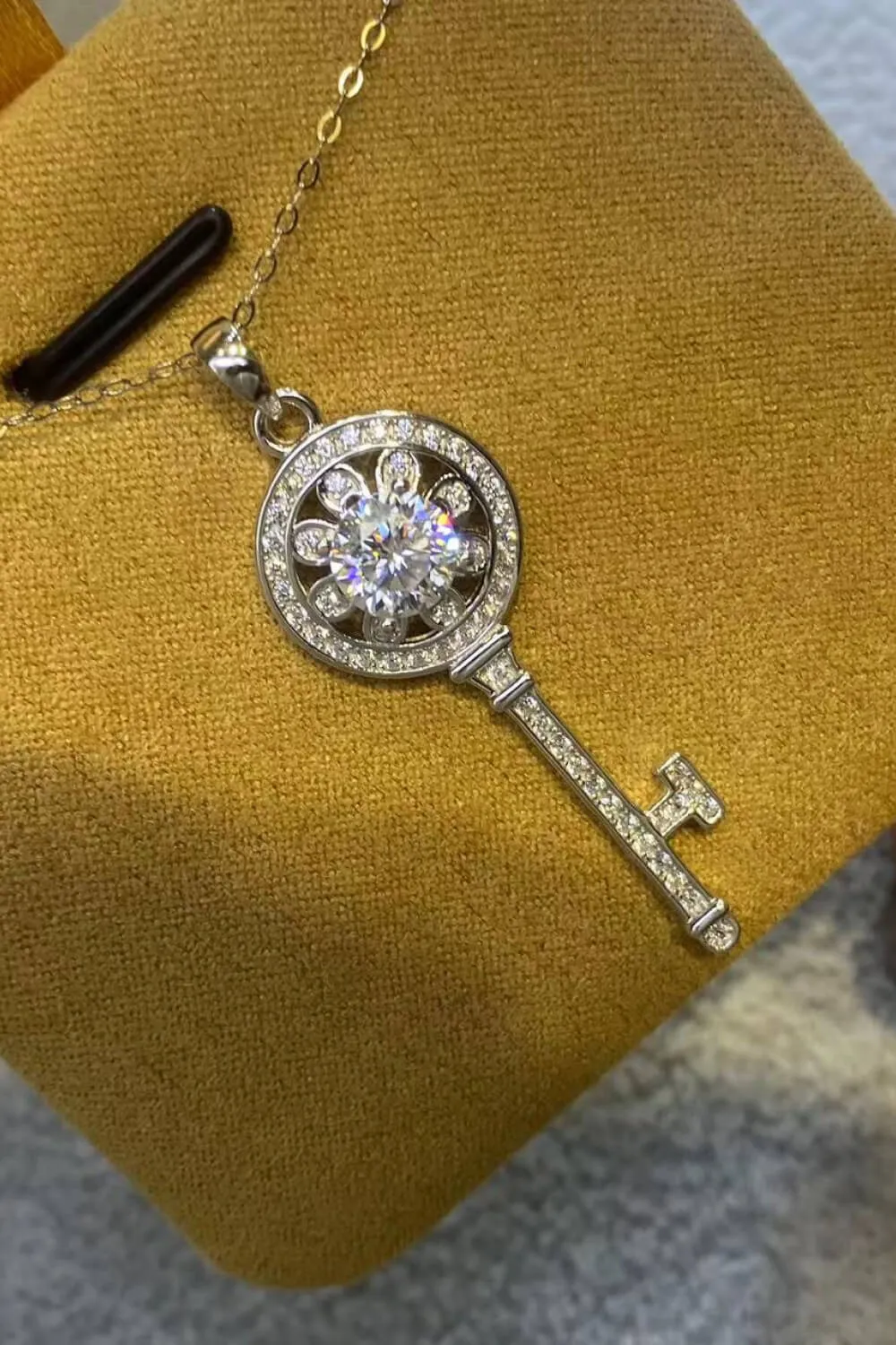 1 Carat Moissanite Platinum-Plated Key Pendant Necklace, image 6