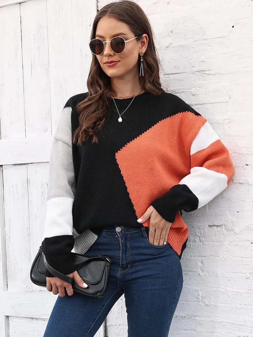 Color Block Round Neck Sweater, image 4